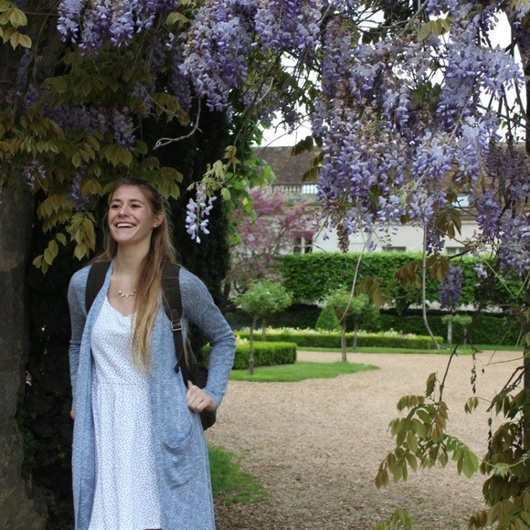 Meet your Posher, Morgan - Picture 2 of 3